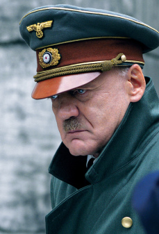 مشاهدة وتحميل فلم Downfall السقوط اونلاين